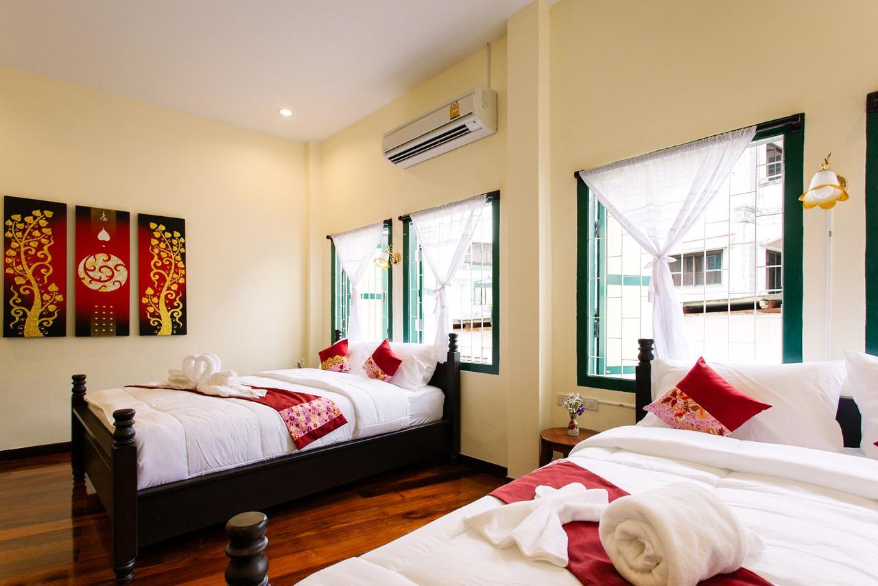 Srisomboon Hostel Trang Exteriér fotografie